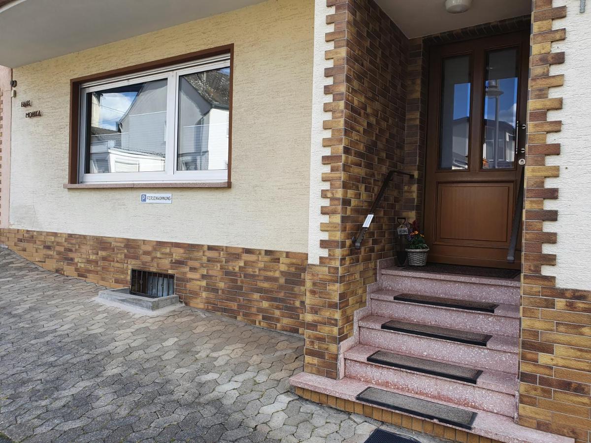 Haus Monika Apartment Zeltingen-Rachtig Exterior photo